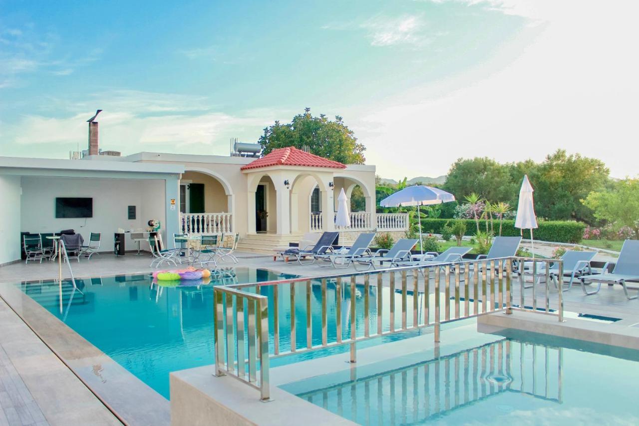טרגקי Gk Holiday Home מראה חיצוני תמונה